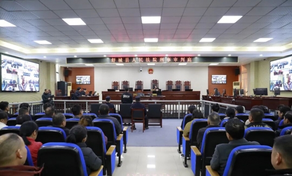 ����130������ְ��Ա����ְ���ﰸ