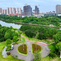 城市“绿肺”天然“氧吧”