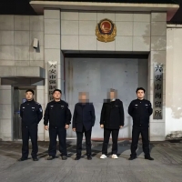 ������չ����ִ���ж����д�����76�ˣ�ִ�е�λ���400����Ԫ