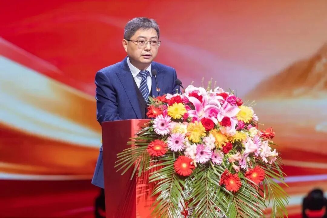 ���ձ�������ӭ�ݹ����ܾ���